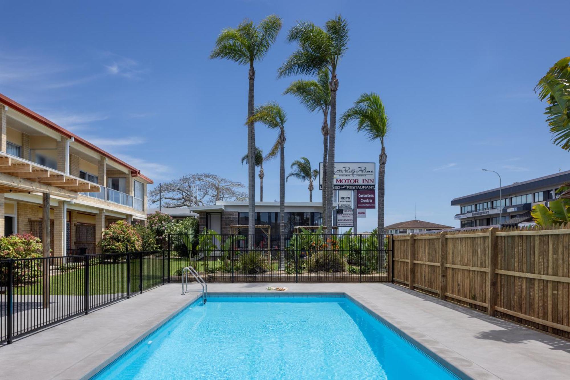 South Pacific Palms Motor Inn Tuncurry Zewnętrze zdjęcie